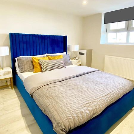 Perfect Central Location- 5 Minutes From Tower Bridge ! 8 Minutes Walk From Tube Londra Esterno foto