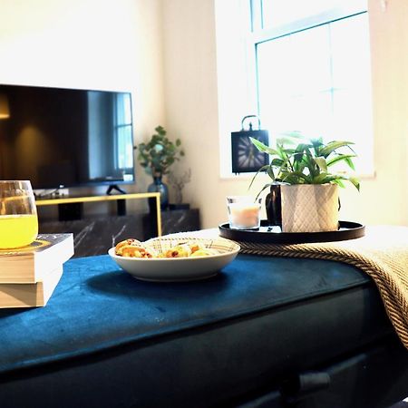 Perfect Central Location- 5 Minutes From Tower Bridge ! 8 Minutes Walk From Tube Londra Esterno foto