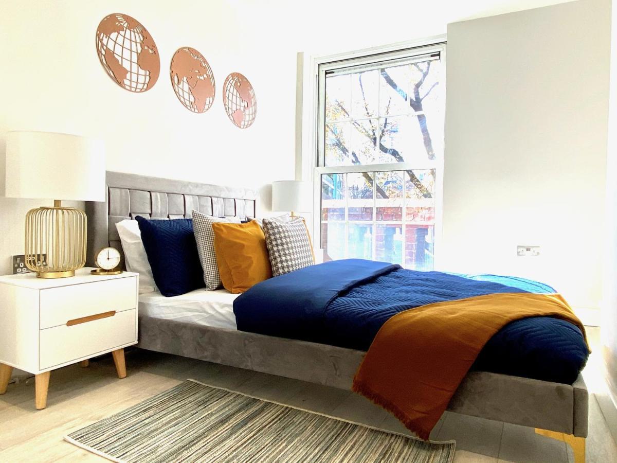 Perfect Central Location- 5 Minutes From Tower Bridge ! 8 Minutes Walk From Tube Londra Esterno foto
