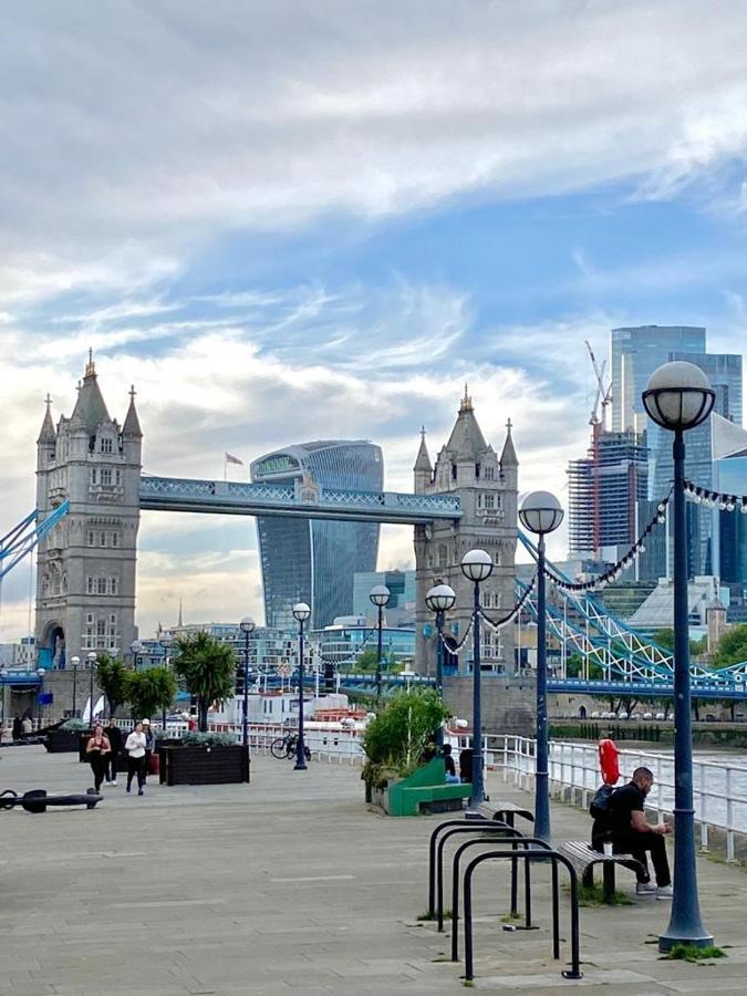 Perfect Central Location- 5 Minutes From Tower Bridge ! 8 Minutes Walk From Tube Londra Esterno foto